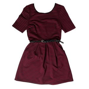 Black and Red Striped Short Sleeve Skater Dress Size Medium w Pockets and Belt